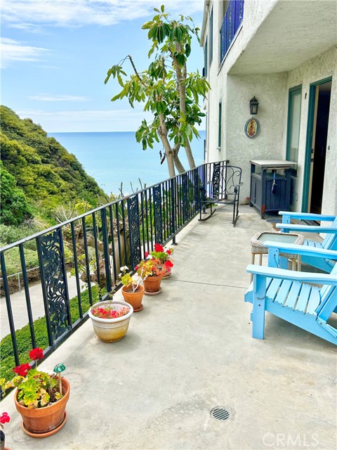 MLS #OC25085759 image #15