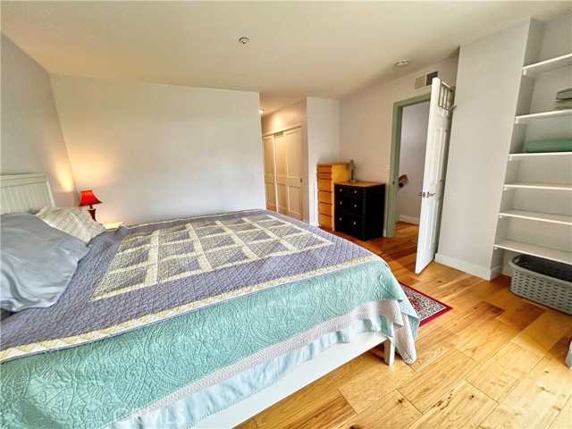 MLS #OC25085759 image #27