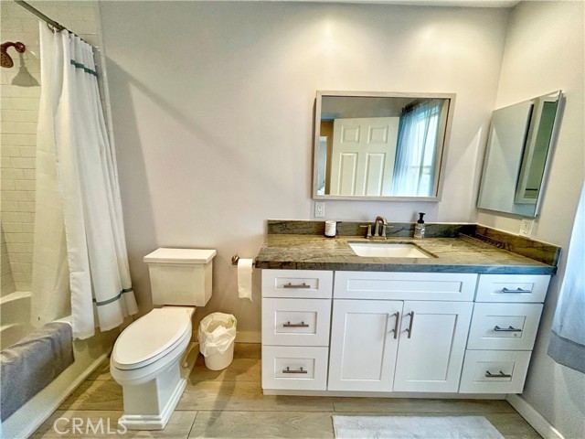 MLS #OC25085759 image #33