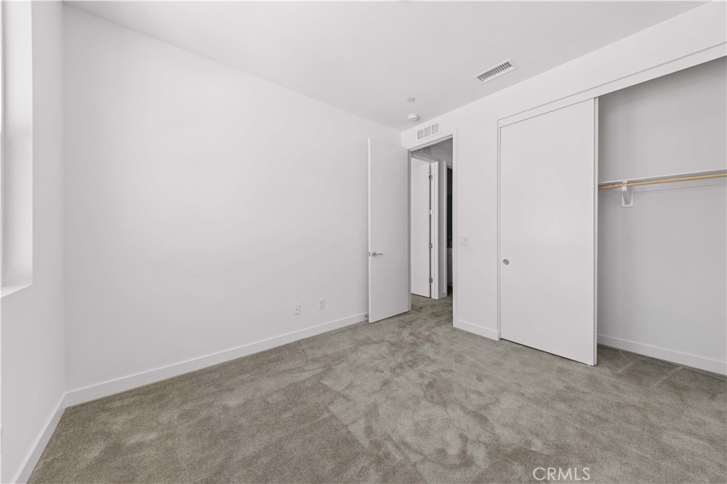 MLS #OC25086231 image #13