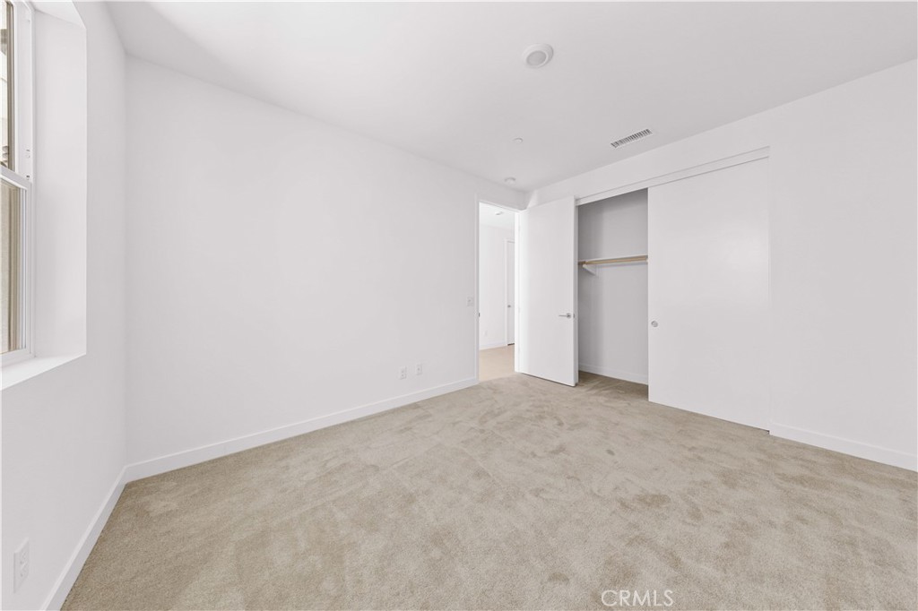 MLS #OC25086231 image #18