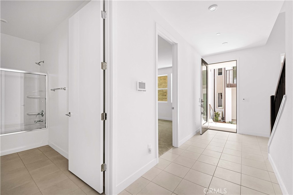 MLS #OC25086231 image #23