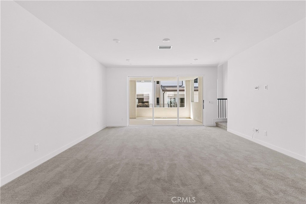 MLS #OC25086231 image #27