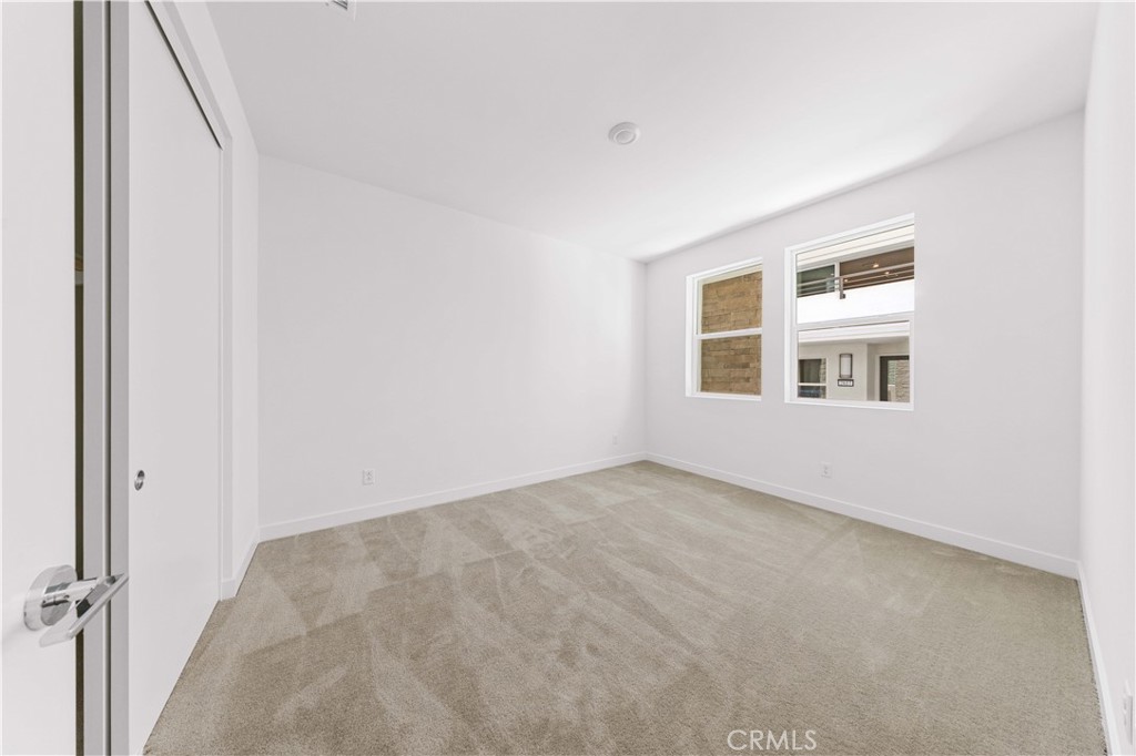 MLS #OC25086231 image #30