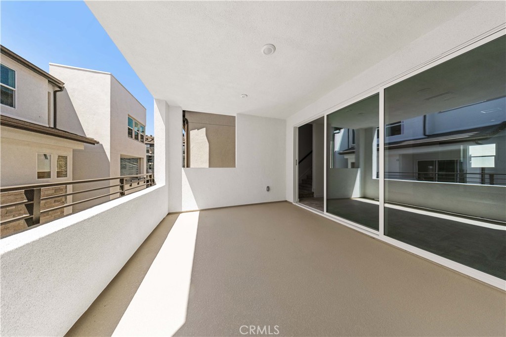 MLS #OC25086231 image #5