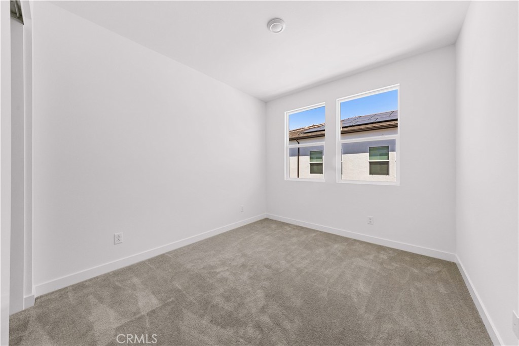 MLS #OC25086231 image #8