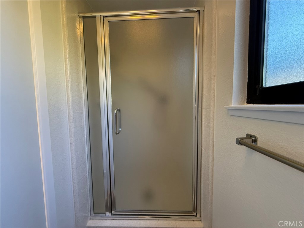 MLS #OC25086396 image #15