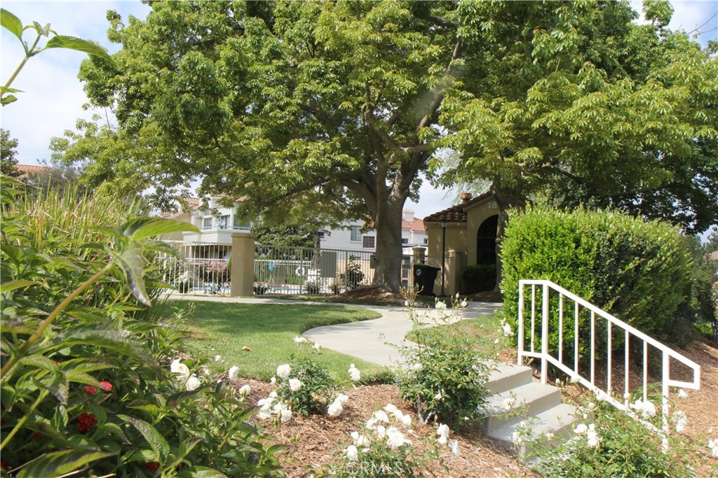 MLS #OC25087120 image #12