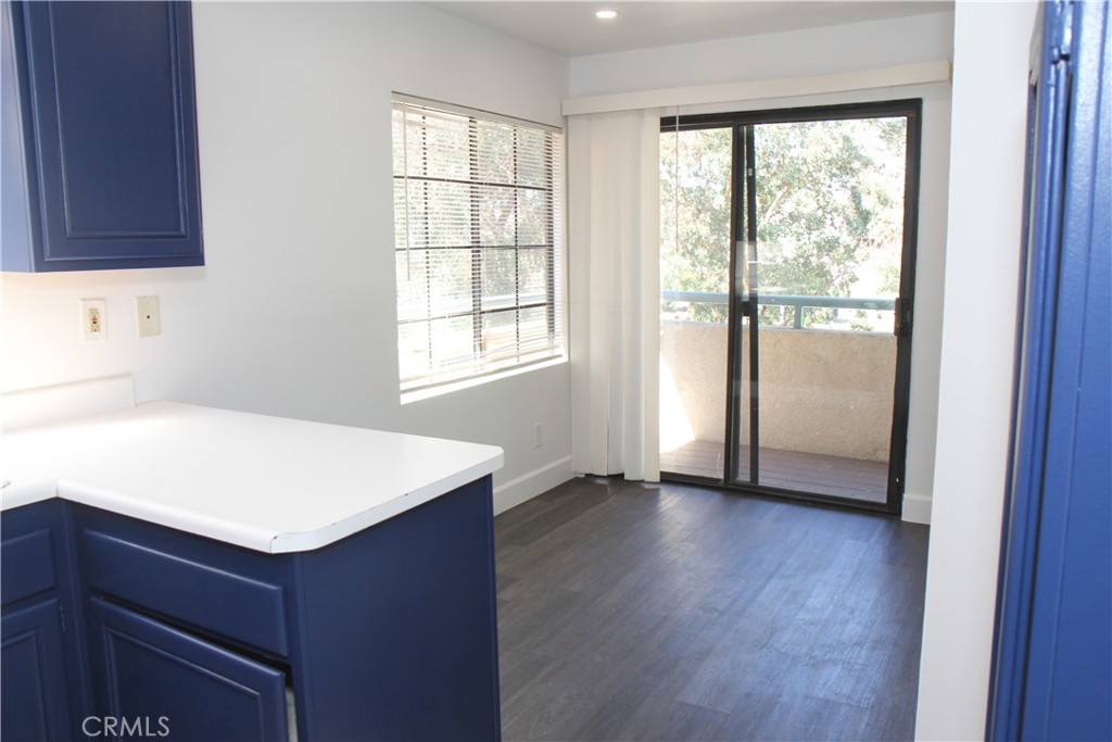 MLS #OC25087120 image #4