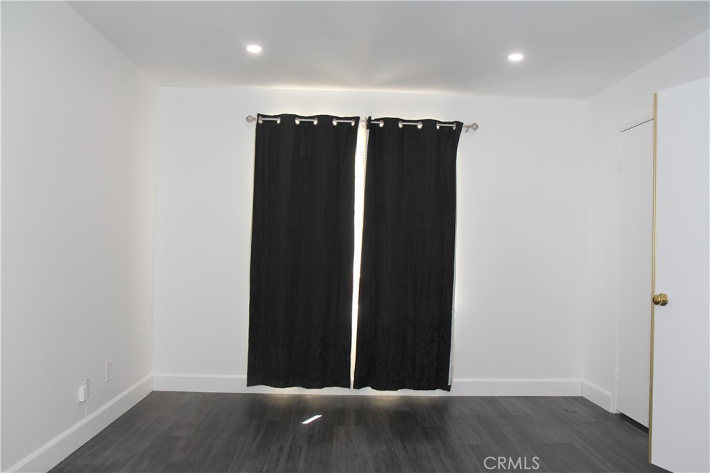 MLS #OC25087120 image #9