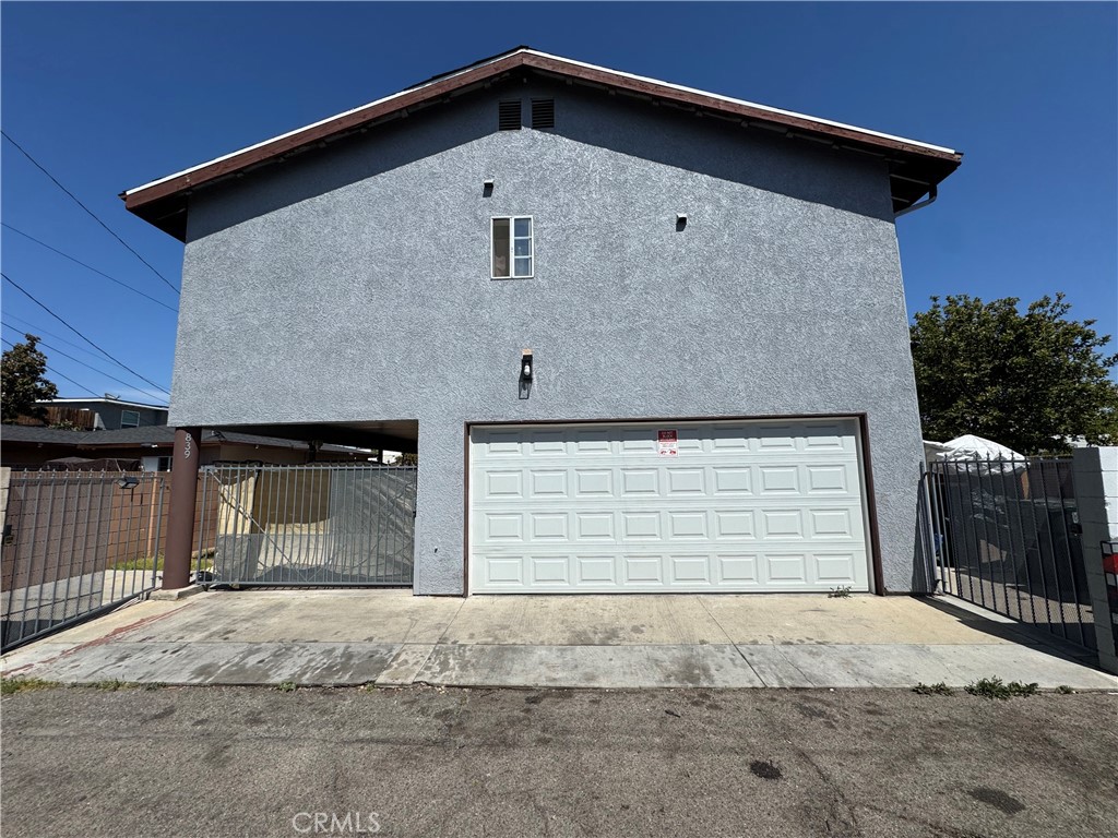 MLS #OC25087238 image #1