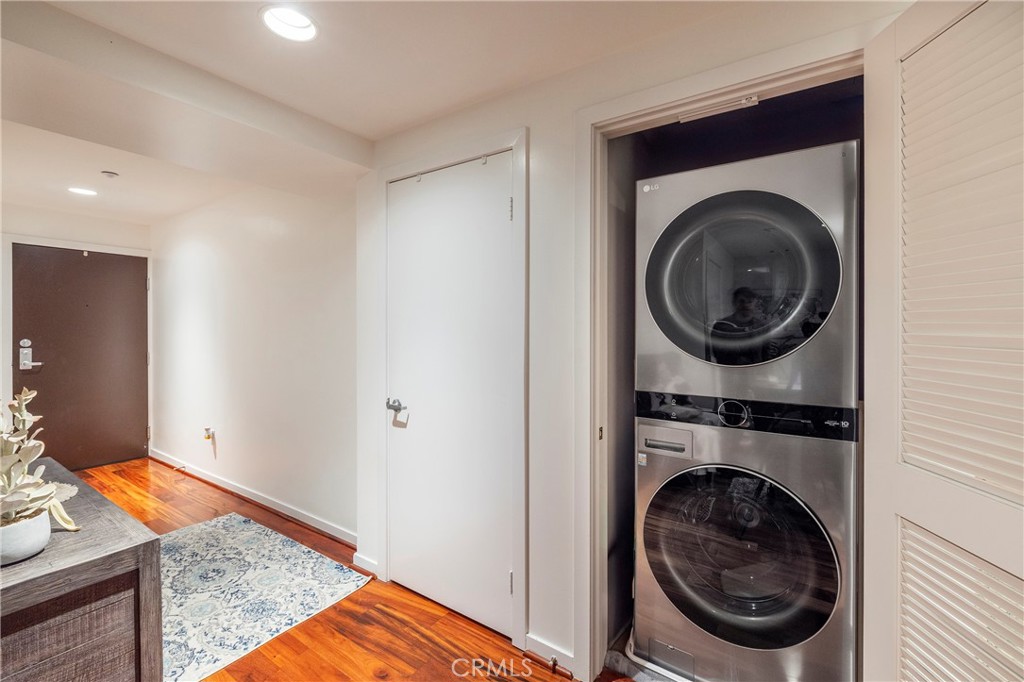 MLS #OC25088104 image #21