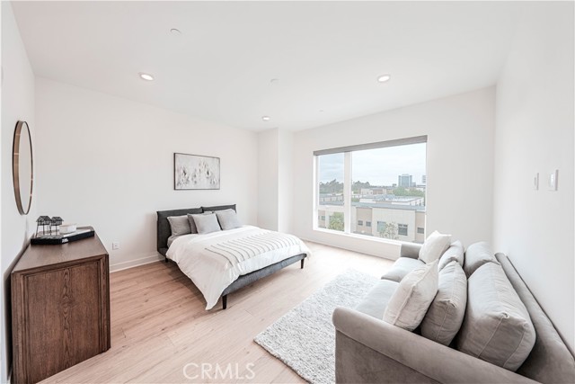 MLS #OC25088339 image #15