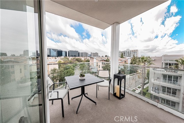 MLS #OC25088339 image #8