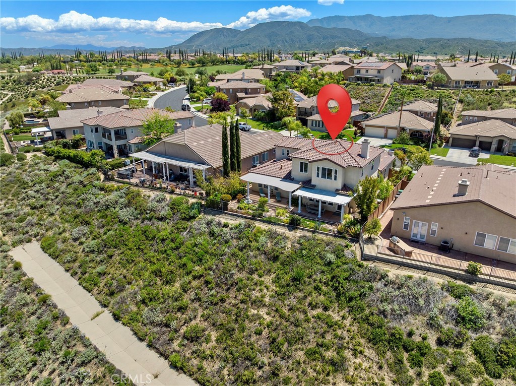 MLS #OC25088742 image #1