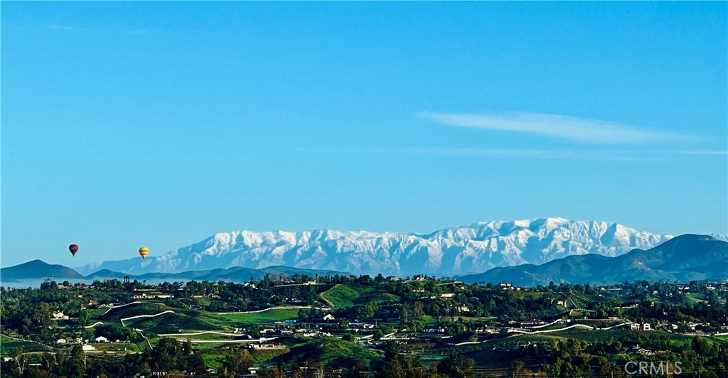 MLS #OC25088742 image #12