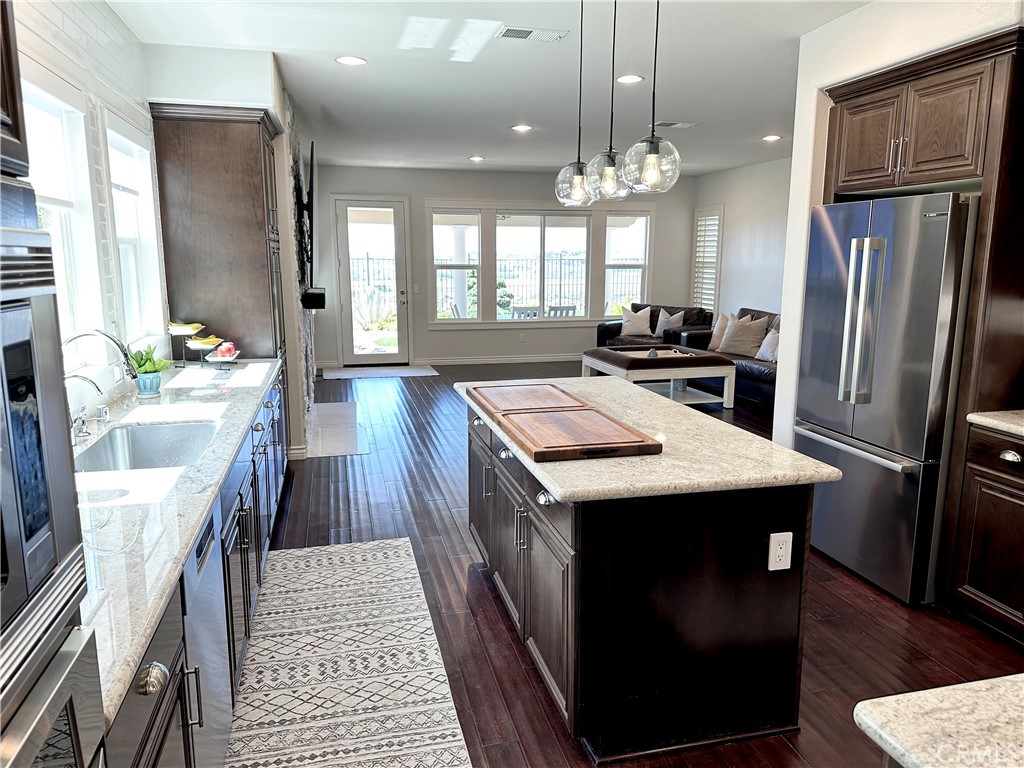 MLS #OC25088742 image #18