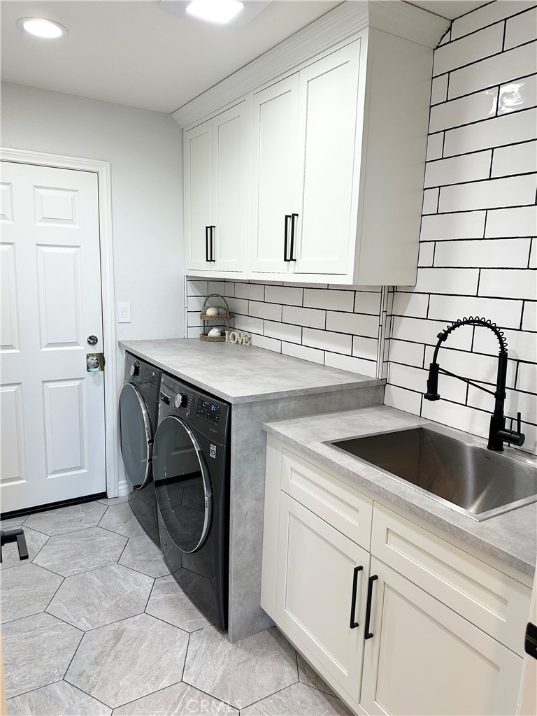 MLS #OC25088742 image #32