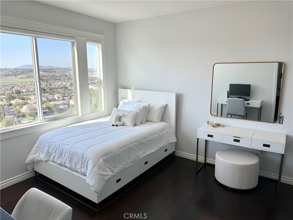 MLS #OC25088742 image #35