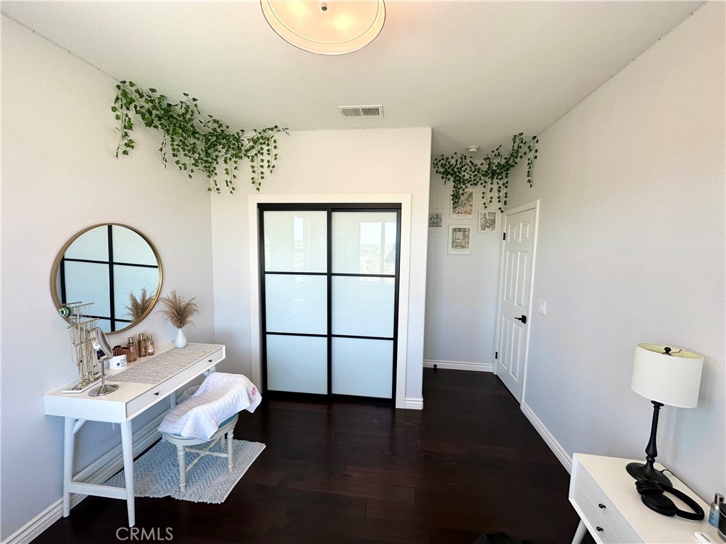 MLS #OC25088742 image #39