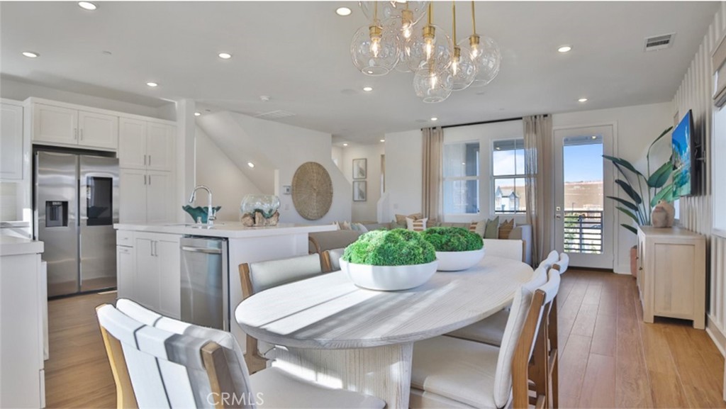 MLS #OC25089519 image #3