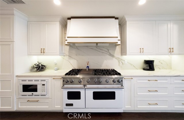 MLS #OC25089588 image #21