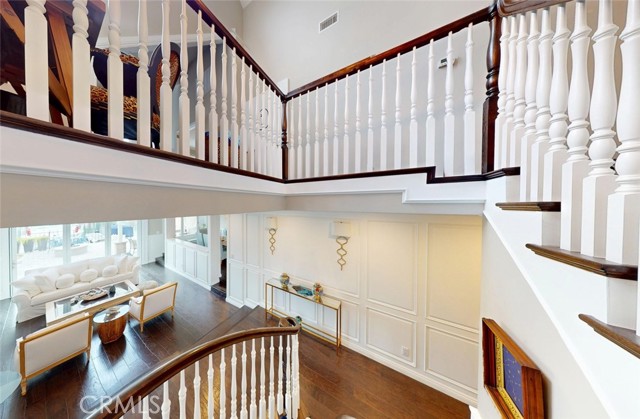 MLS #OC25089588 image #32