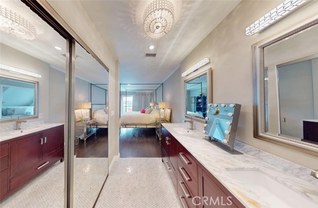 MLS #OC25089588 image #45