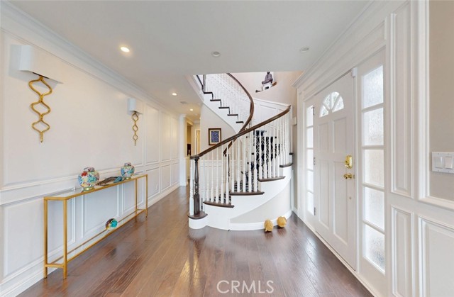 MLS #OC25089588 image #8