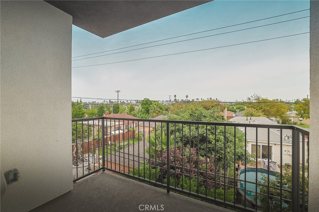 MLS #OC25089851 image #14