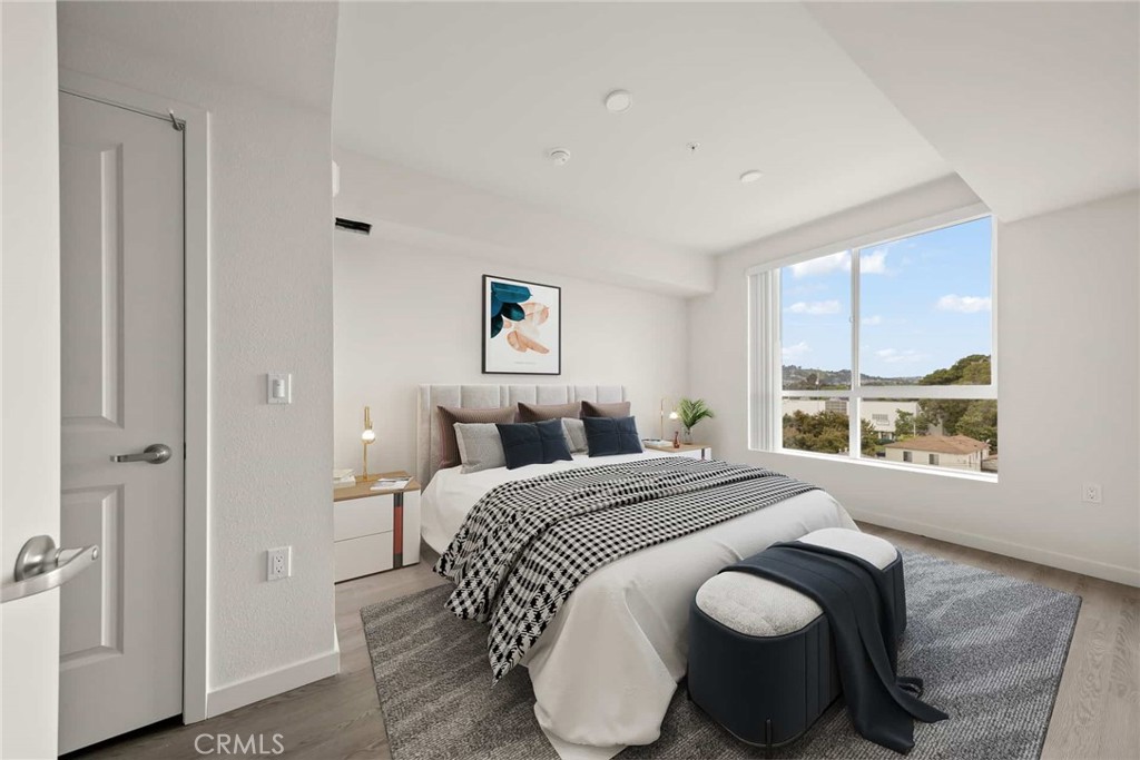 MLS #OC25089851 image #19