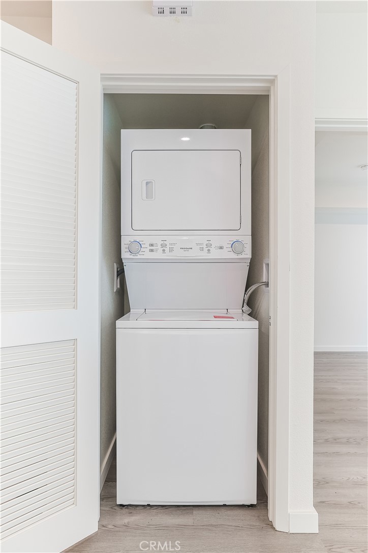 MLS #OC25089851 image #22