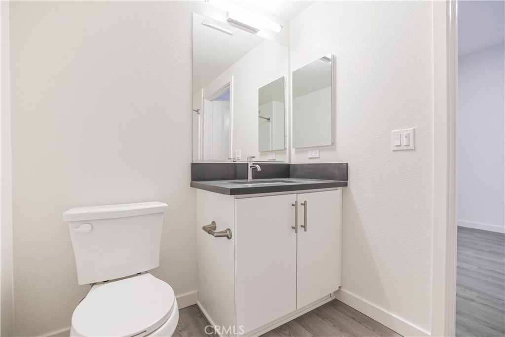 MLS #OC25089851 image #35