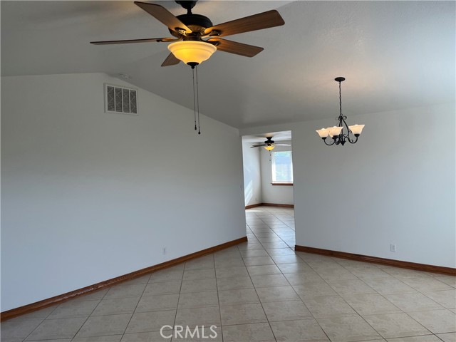 MLS #OC25090030 image #5