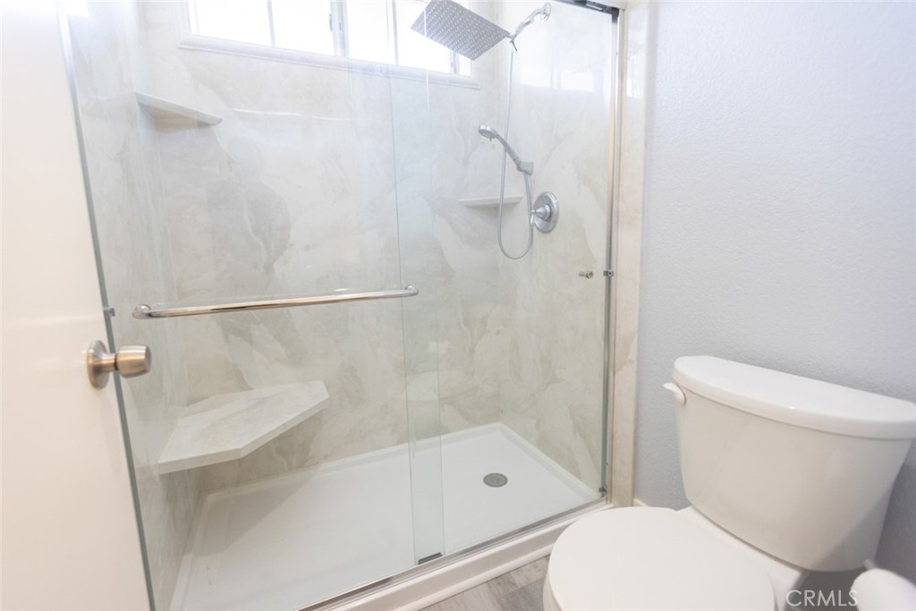 MLS #OC25090106 image #16