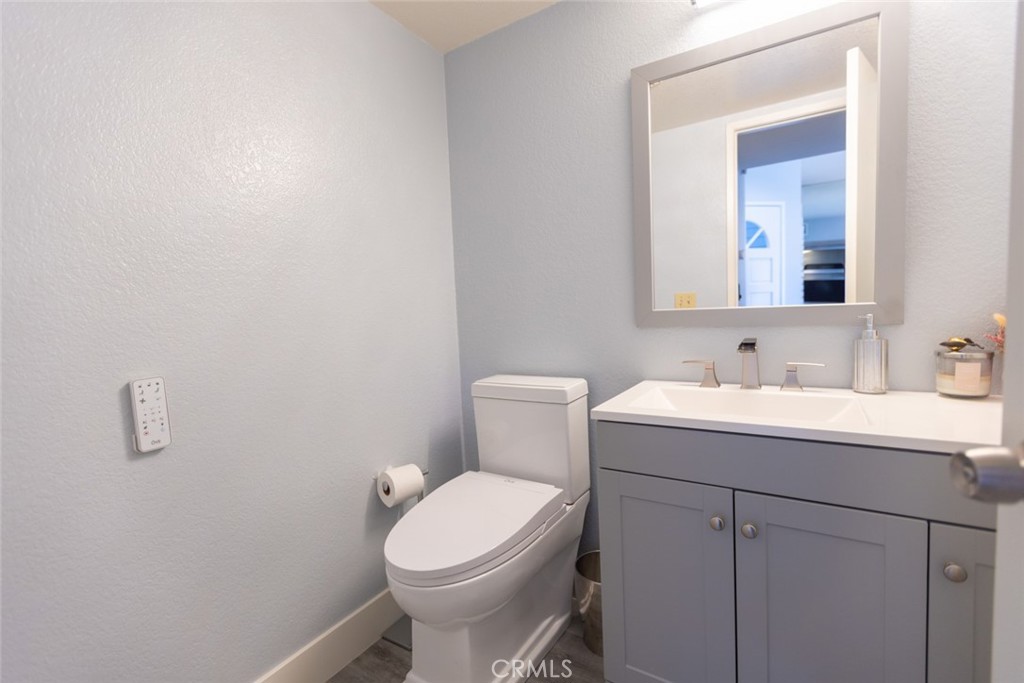 MLS #OC25090106 image #19