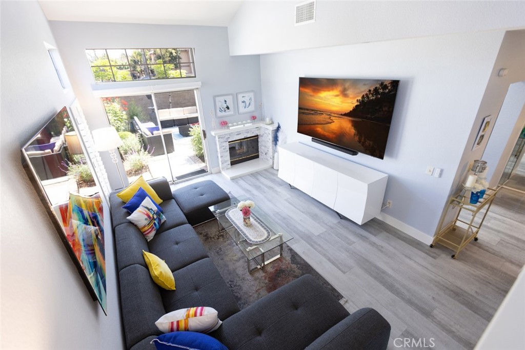 MLS #OC25090106 image #21