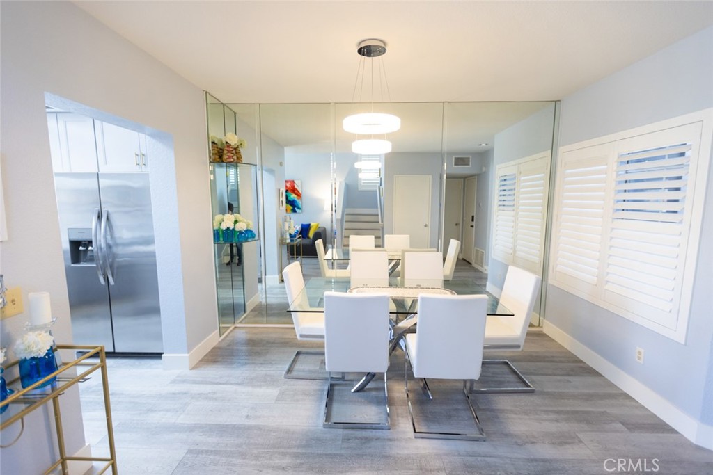 MLS #OC25090106 image #7