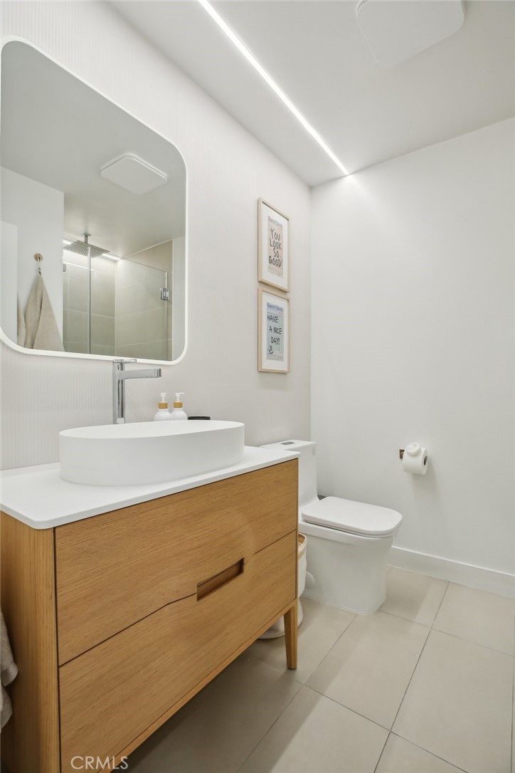 MLS #OC25090537 image #23