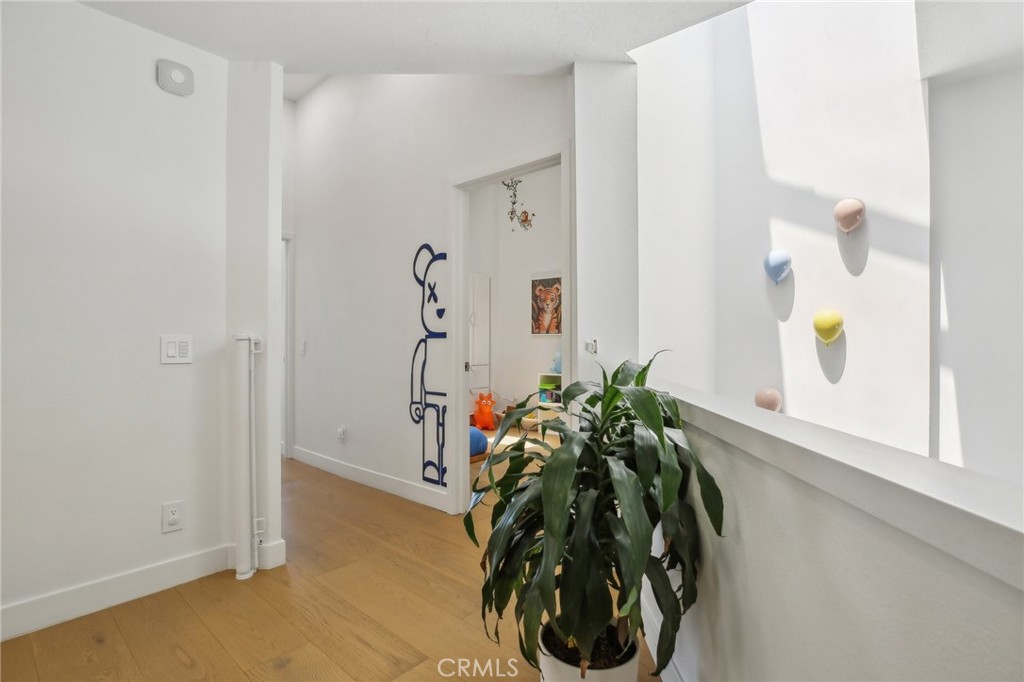 MLS #OC25090537 image #25