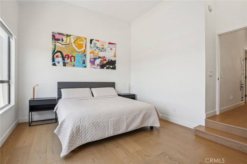 MLS #OC25090537 image #26