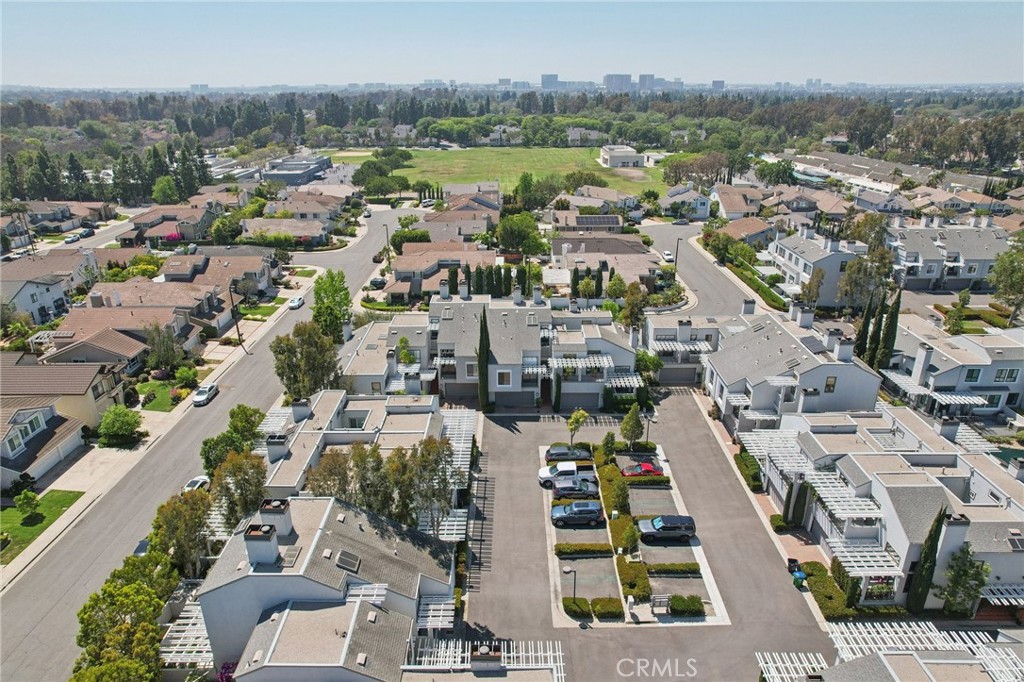 MLS #OC25090537 image #54