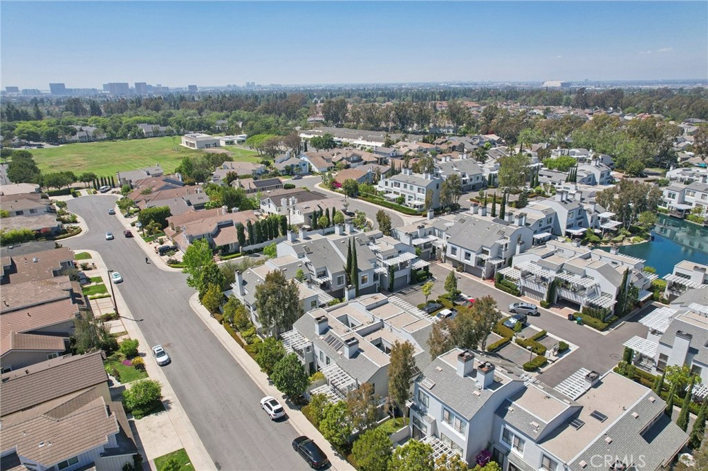 MLS #OC25090537 image #56