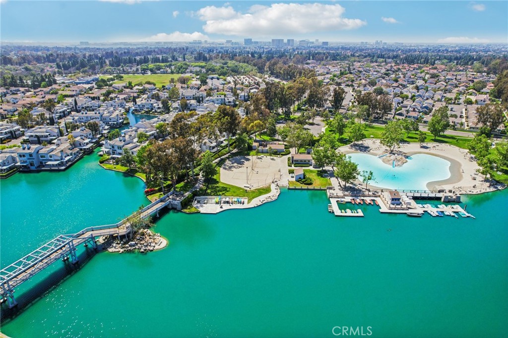 MLS #OC25090537 image #70