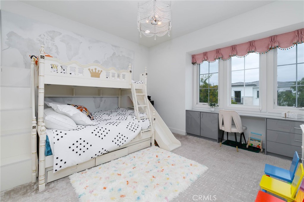 MLS #OC25090901 image #22