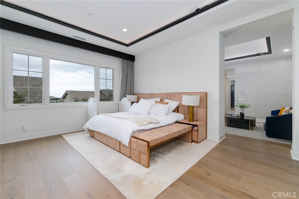 MLS #OC25090901 image #30