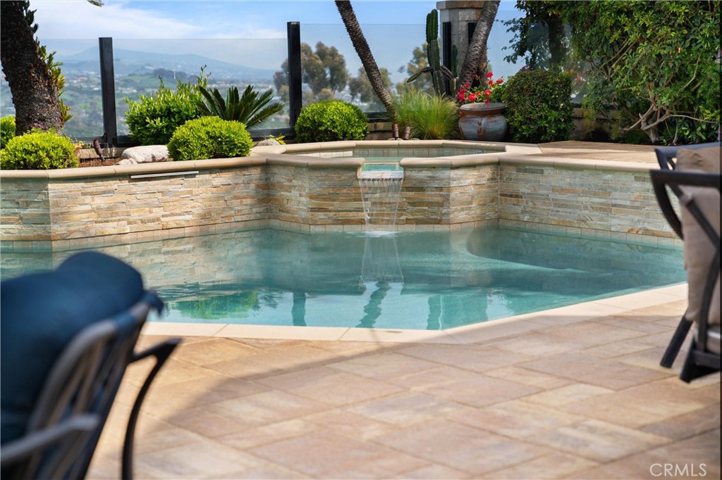 MLS #OC25091596 image #20