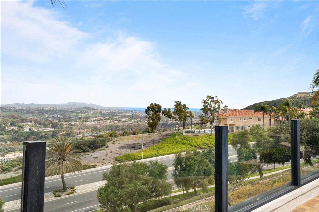 MLS #OC25091596 image #26