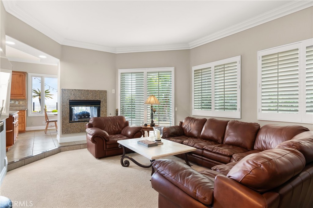 MLS #OC25091596 image #28