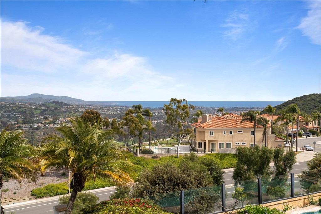 MLS #OC25091596 image #38